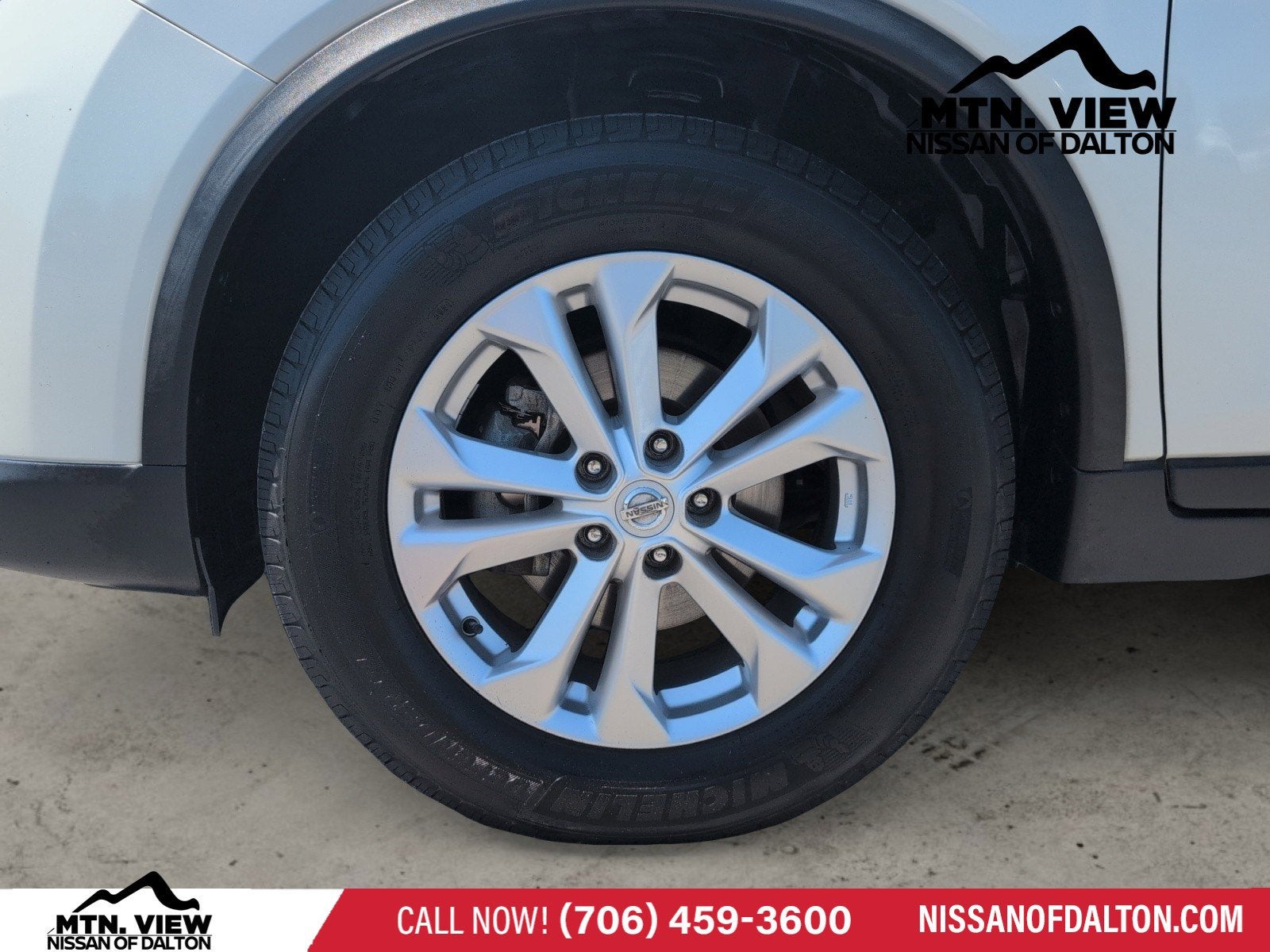 2016 Nissan Rogue SV
