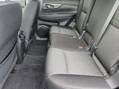 2019 Nissan Rogue Base