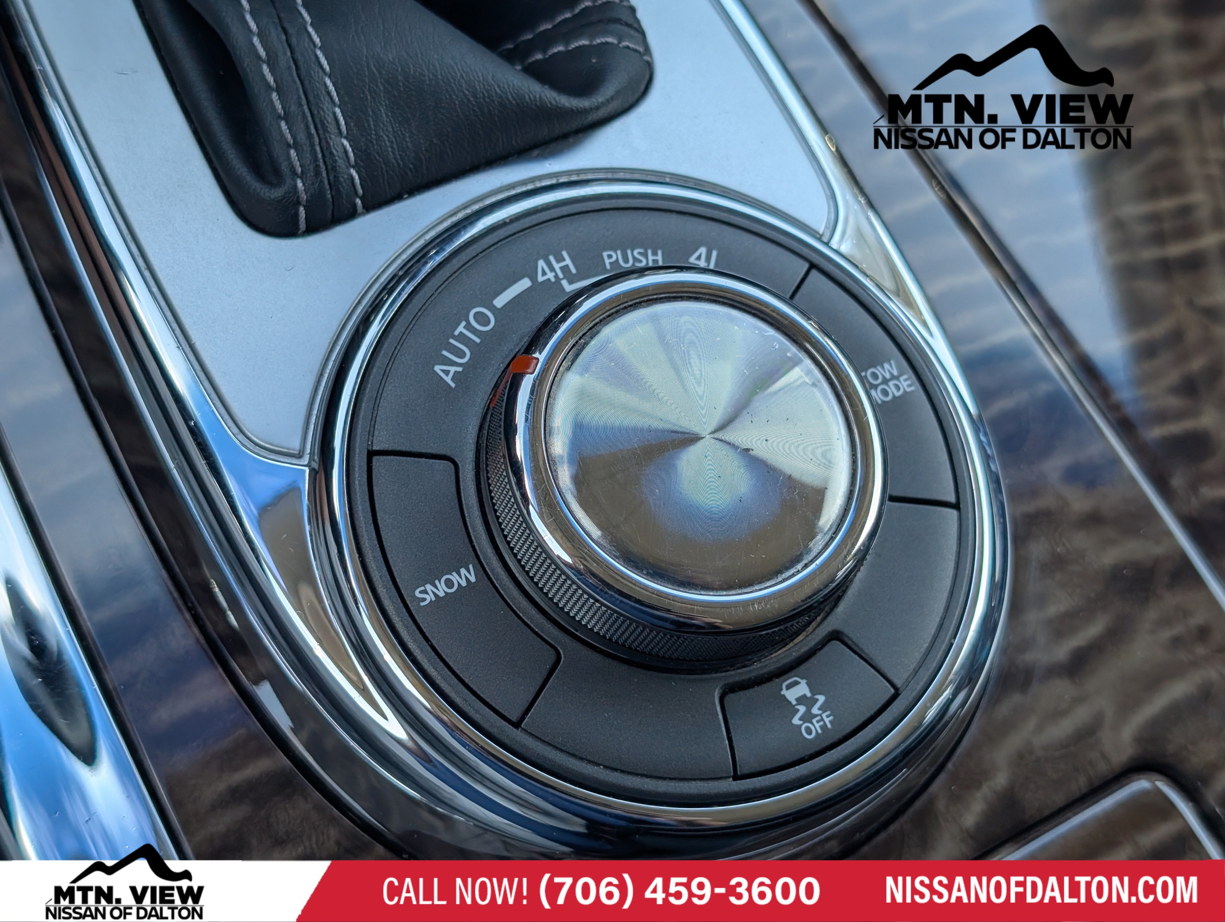 2017 Nissan Armada SV