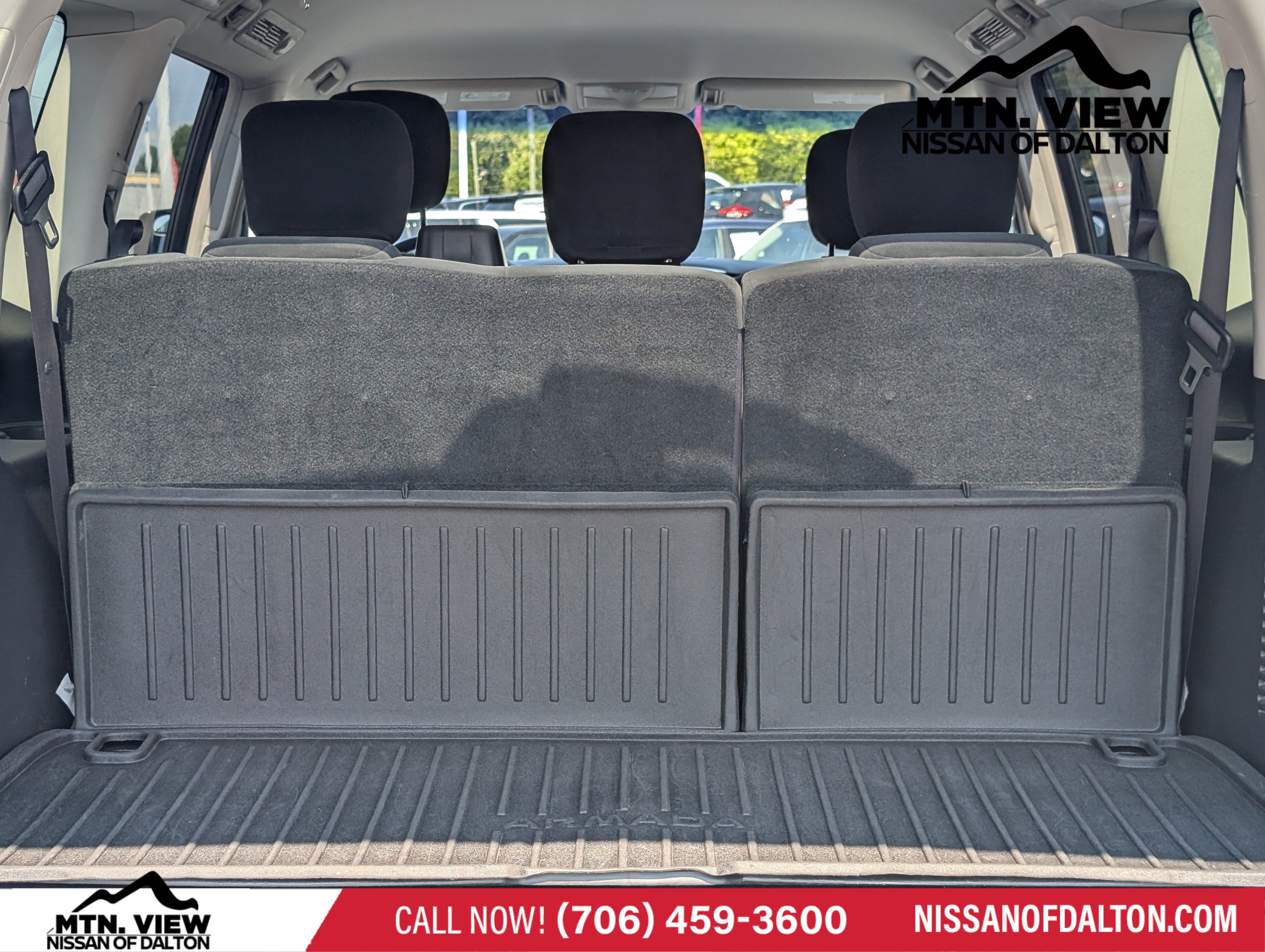 2017 Nissan Armada SV