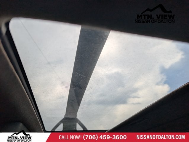 2001 Nissan Pathfinder LE