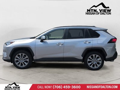 2019 Toyota RAV4 XLE Premium