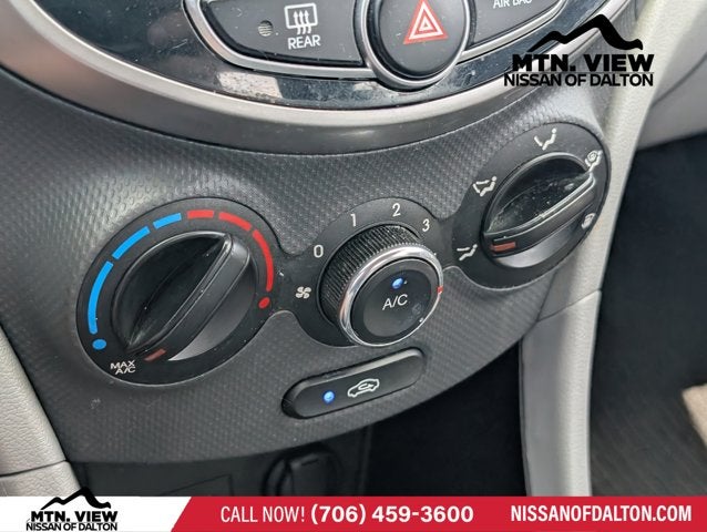 2016 Hyundai Accent SE