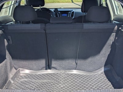 2017 Hyundai Elantra GT Base