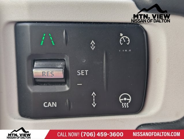 2025 Land Rover Defender S