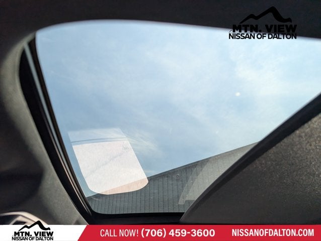 2025 Land Rover Range Rover Velar Dynamic SE