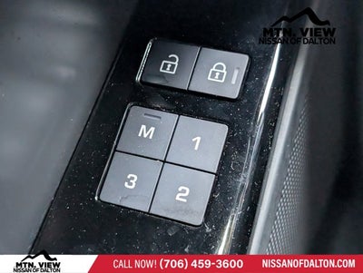 2025 Land Rover Range Rover Velar Dynamic SE