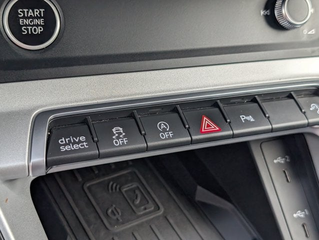 2024 Audi Q3 S line Premium