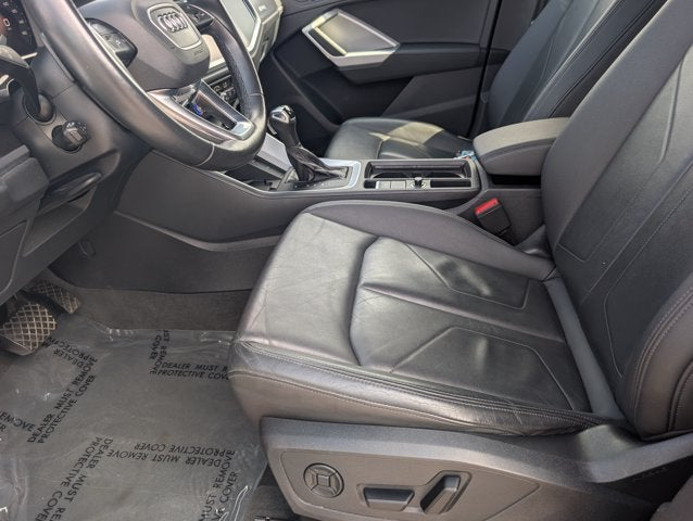 2024 Audi Q3 S line Premium