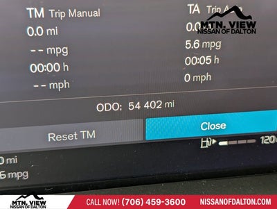 2024 Volvo XC60 Plus Dark Theme