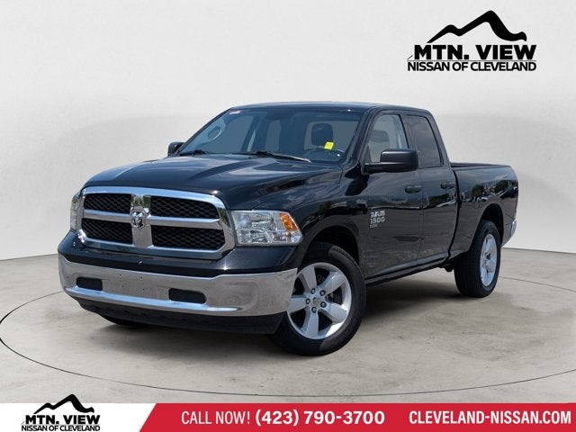 2024 RAM 1500 Classic SLT