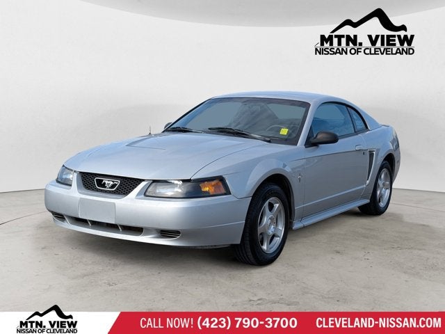 2003 Ford Mustang V6
