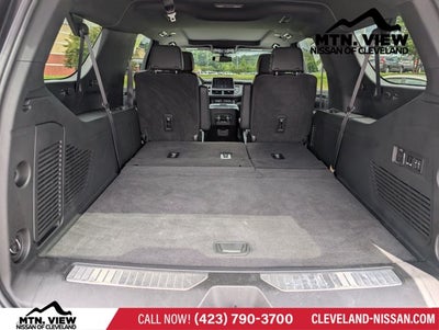 2022 GMC Yukon XL AT4