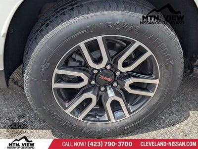 2022 GMC Yukon XL AT4