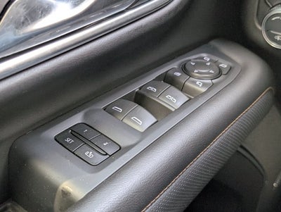 2021 GMC Yukon XL AT4