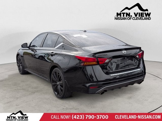 2022 Nissan Altima 2.5 SR