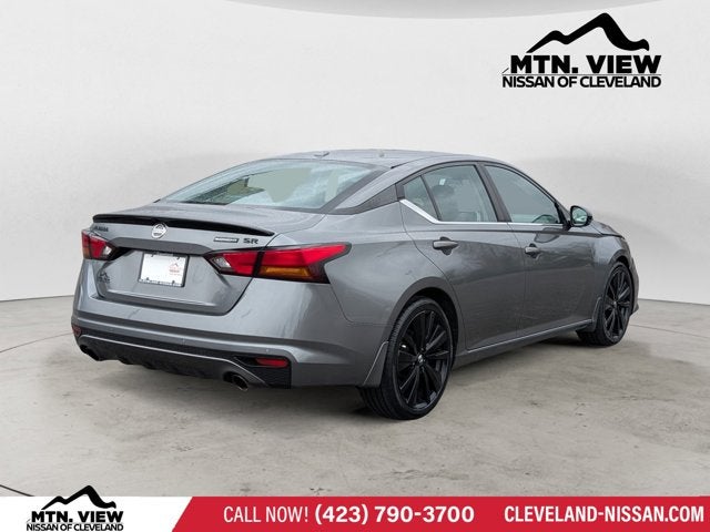 2022 Nissan Altima 2.5 SR