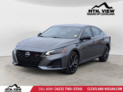 2025 Nissan Altima SR