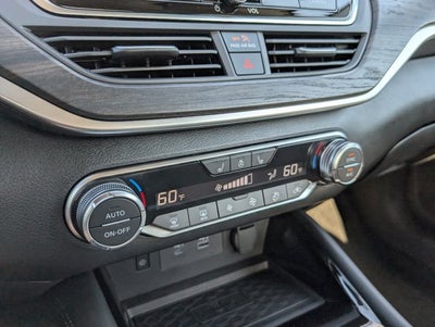 2025 Nissan Altima SL