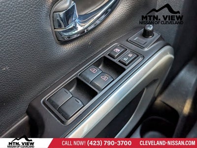 2020 Nissan Titan SV