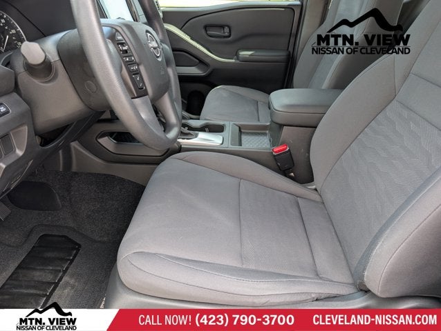 2023 Nissan Frontier S