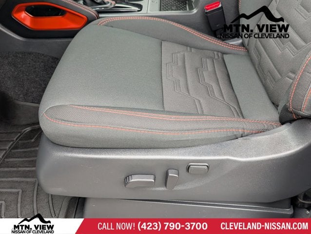 2025 Nissan Frontier PRO-X