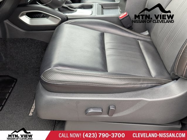 2024 Nissan Frontier SL