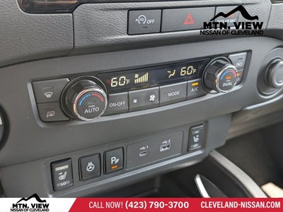 2024 Nissan Frontier SL