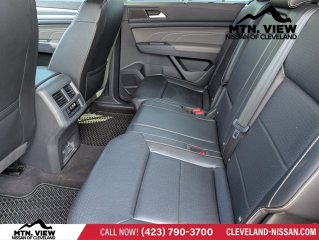 2021 Volkswagen Atlas 3.6L V6 SE w/Technology R-Line