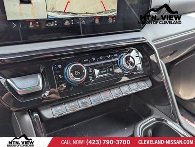 2025 GMC Sierra 1500 AT4X