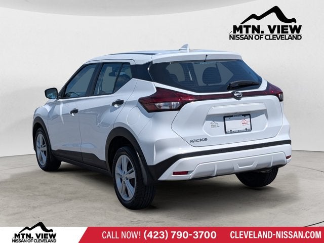 2024 Nissan Kicks S
