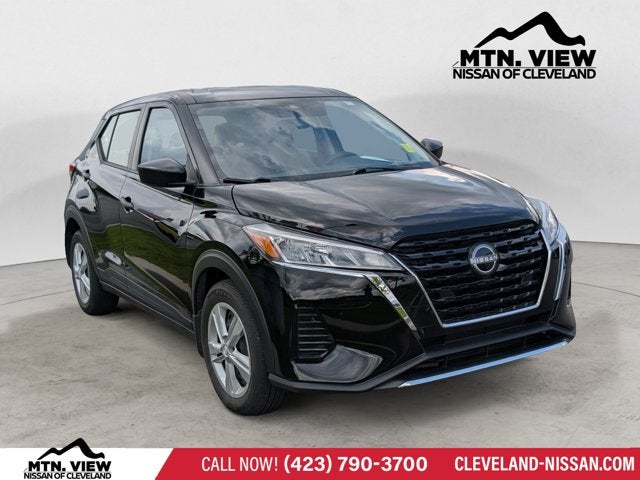 2024 Nissan Kicks S