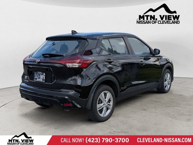 2024 Nissan Kicks S