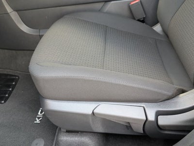 2027 Nissan Kicks S