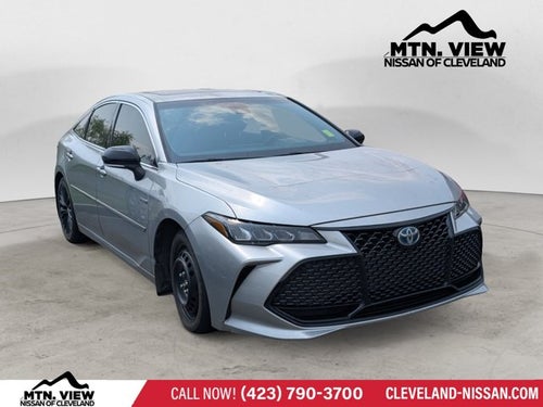 2019 Toyota Avalon Hybrid XSE