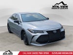 2019 Toyota Avalon Hybrid XSE