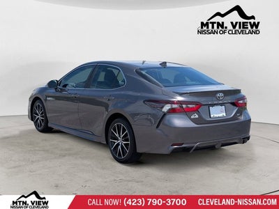 2024 Toyota Camry SE