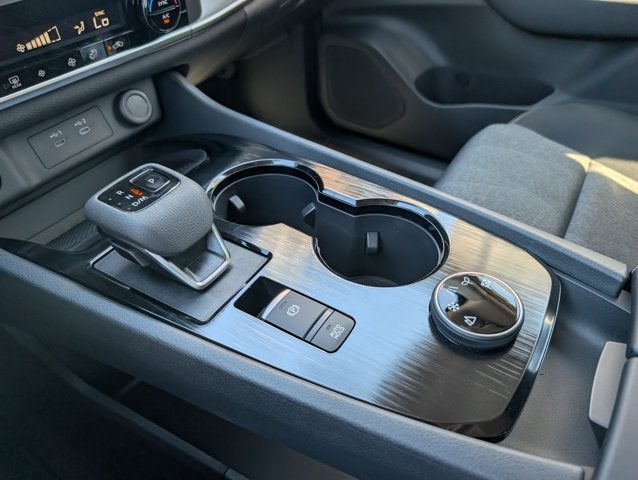 2027 Nissan Rogue SV