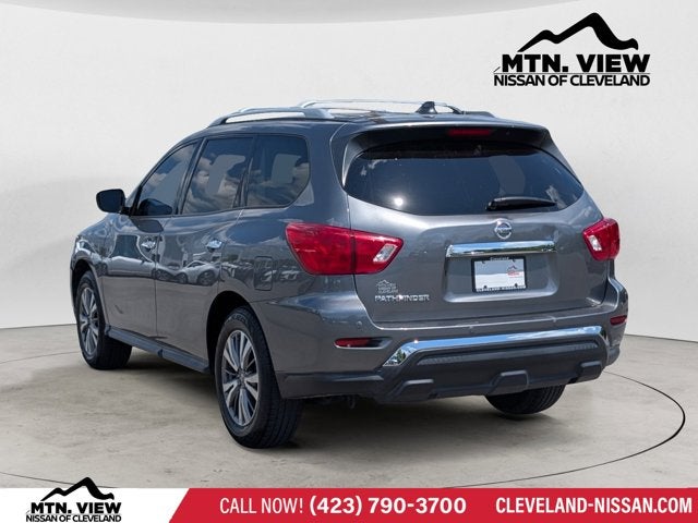 2020 Nissan Pathfinder S