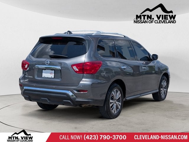 2020 Nissan Pathfinder S