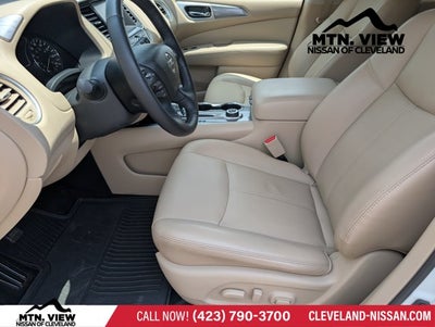 2019 Nissan Pathfinder SL