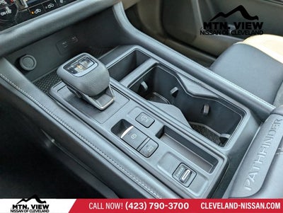 2023 Nissan Pathfinder S