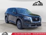 2023 Nissan Pathfinder S