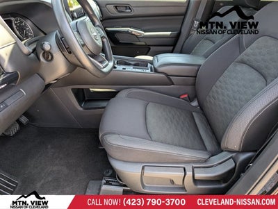 2023 Nissan Pathfinder S