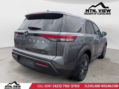 2023 Nissan Pathfinder S