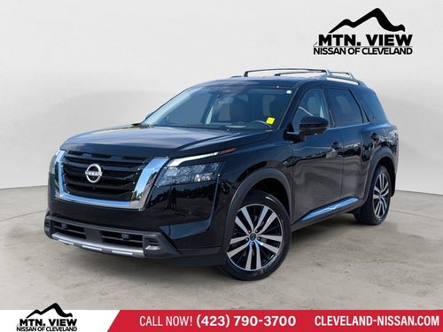 2025 Nissan Pathfinder Platinum