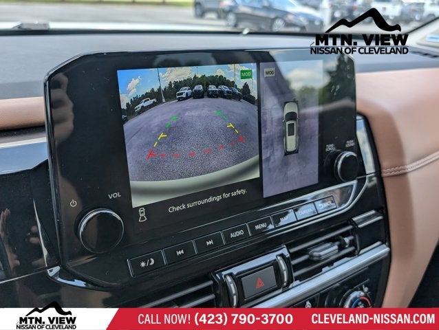 2024 Nissan Pathfinder Platinum