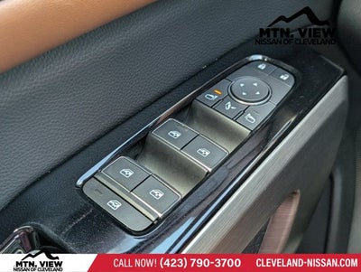 2024 Nissan Pathfinder Platinum