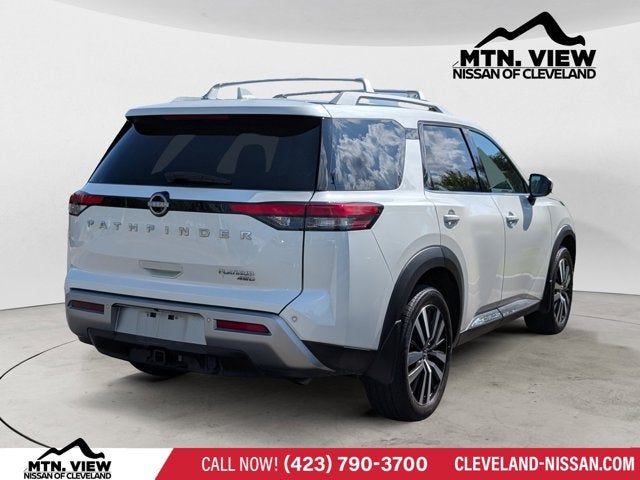 2024 Nissan Pathfinder Platinum