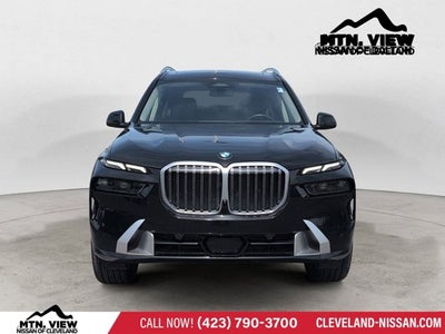 2025 BMW X7 xDrive40i